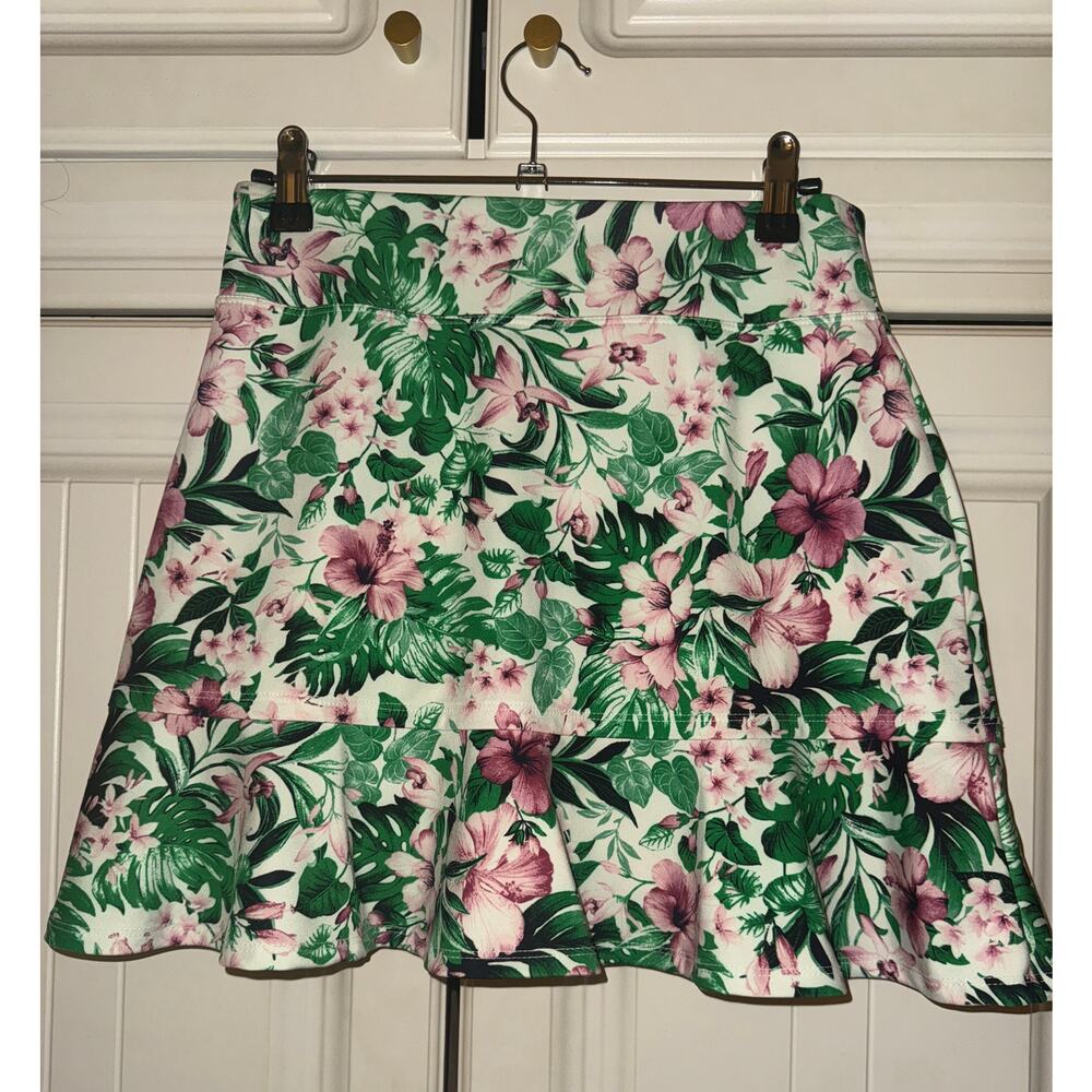 Women’s Tommy Bahama floral golf skirt / skort size extra small EUC - Picture 3 of 3